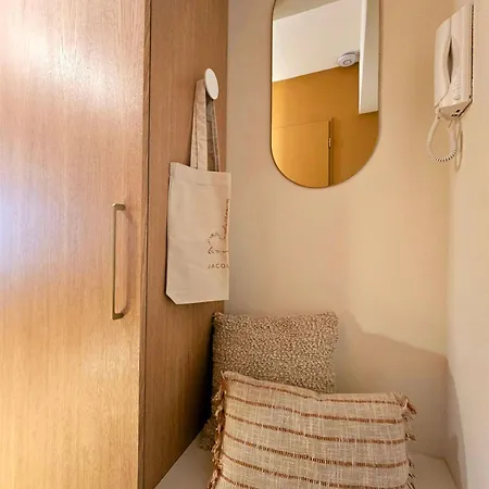 Le Jacquard Appartement Type 2 Proche Des Halles Narbonne Exterior foto